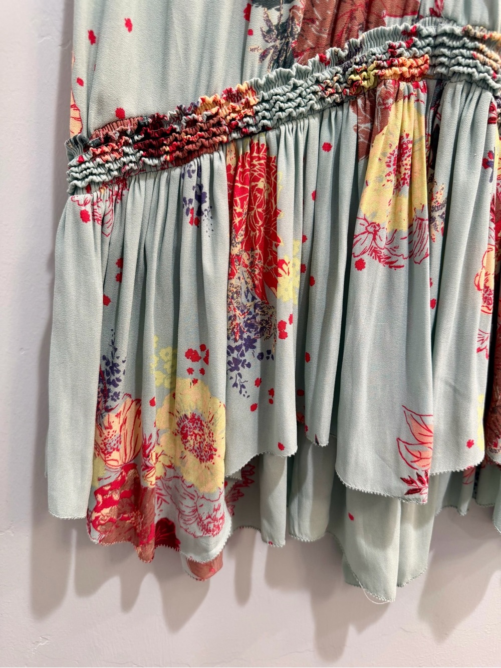 Free People Blue Haze Floral Sleeveless Tiered Tunic Blouse Tank Top V-Neck Sz S - Picture 5 of 11